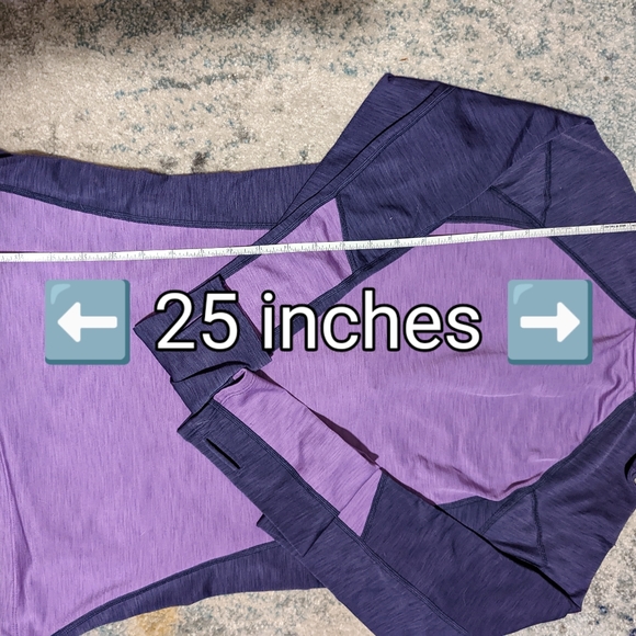 Women’s Under Armor Half Zip Shirt - Picture 10 of 10